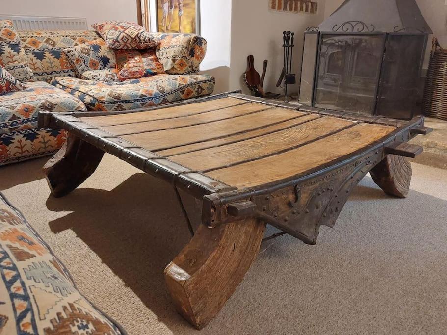 Stable Cottage - Sleeps 6, Near Lulworth Cove Дорчестър Екстериор снимка